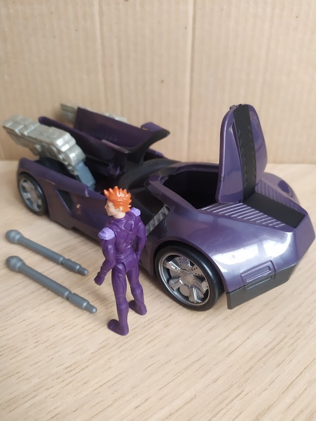 Hot Wheels Battle Force 5 : Stanford & Reverb (2009),figure & vehicle,complete