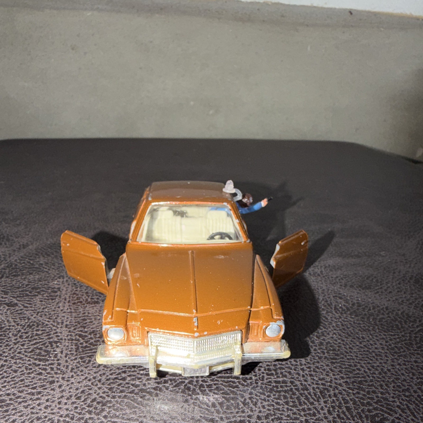 Corgi Buick Regal Diecast Model Car Brown Opening Doors Buick Car