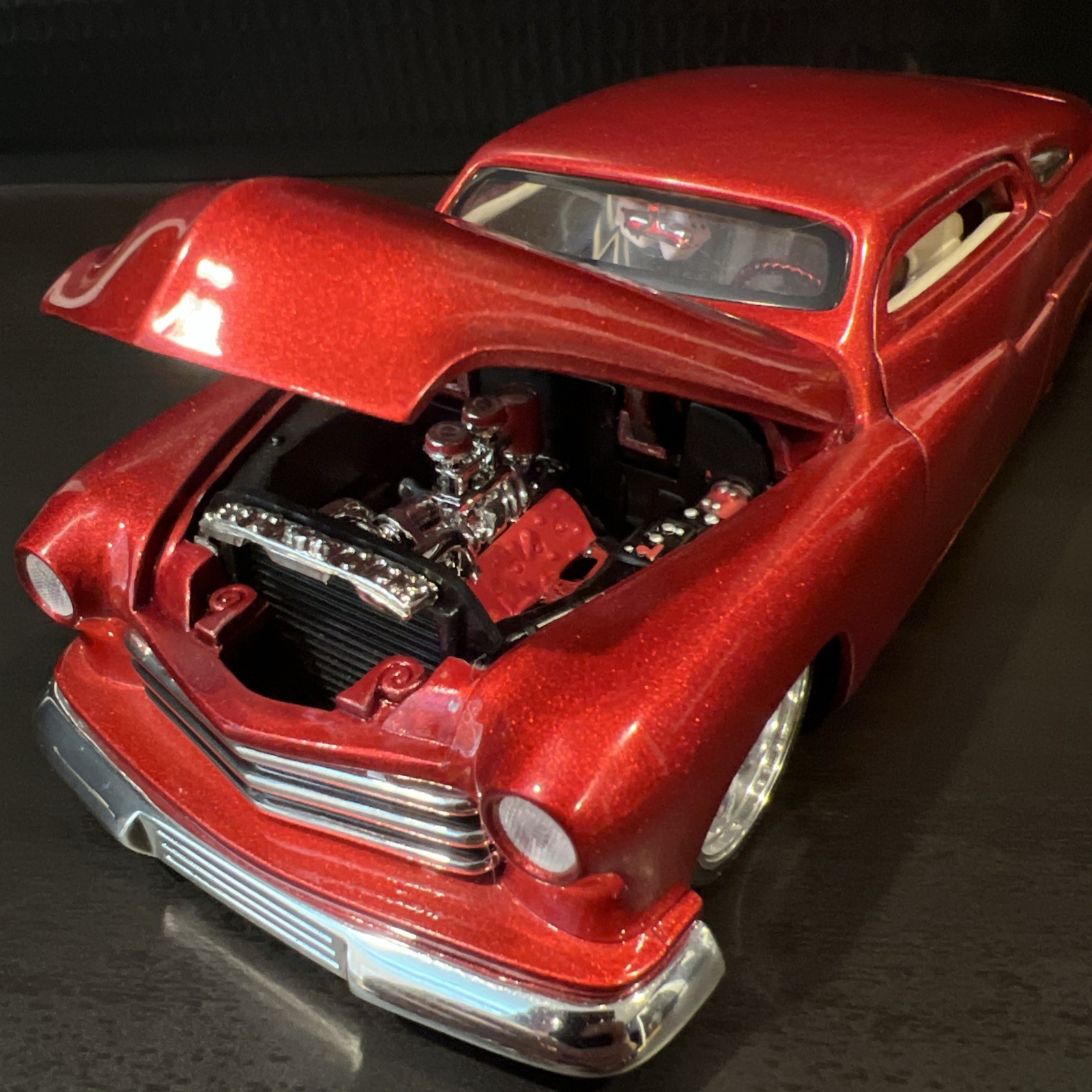 Vintage 2004 Jada 1:24 1951 Mercury Custom Coupe Dub City Old Skool Red Clean