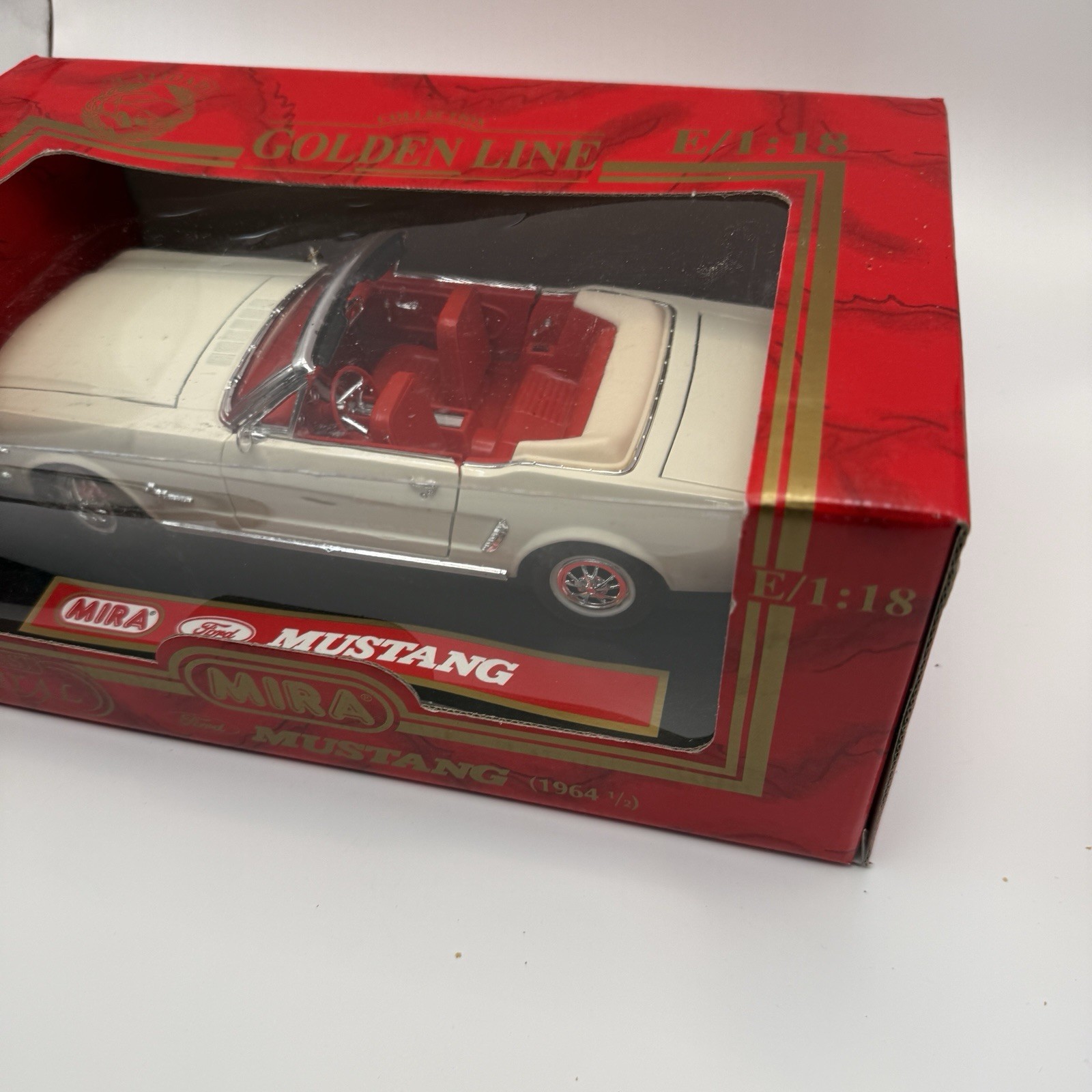 Mira Golden Line 1964 1/2 Ford Mustang Convertible Die Cast 1:18 Damaged Box