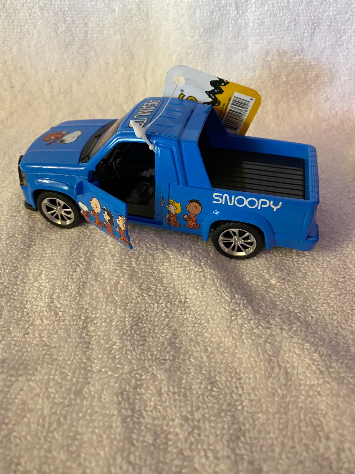 PEANUTS 5″ die-cast pull-back truck pickup SNOOPY new