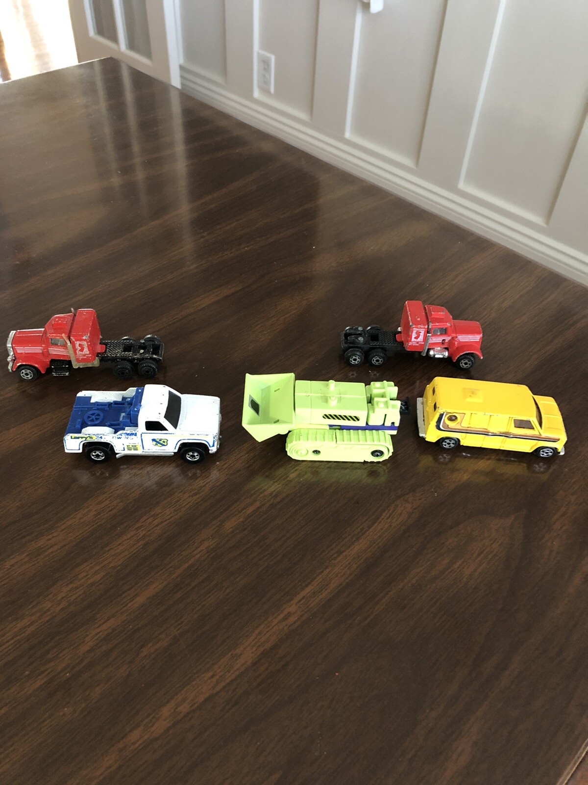 lot of 5 collectible die cast and plastic trucks, van, bulldozer and wrecker