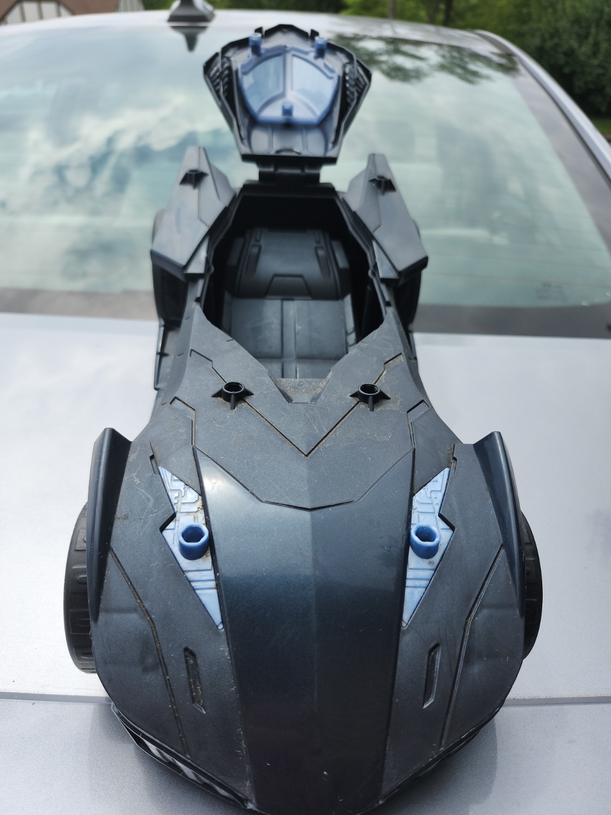 Mattel Batmobile Batman DC Universe Black Plastic Toy Car Vehicle 2018