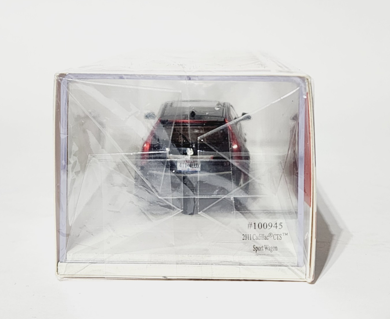 LUXURY COLLECTIBLES 1/43 BLACK CADILLAC 2011 CTS SPORT WAGON NEW Die Cast Model