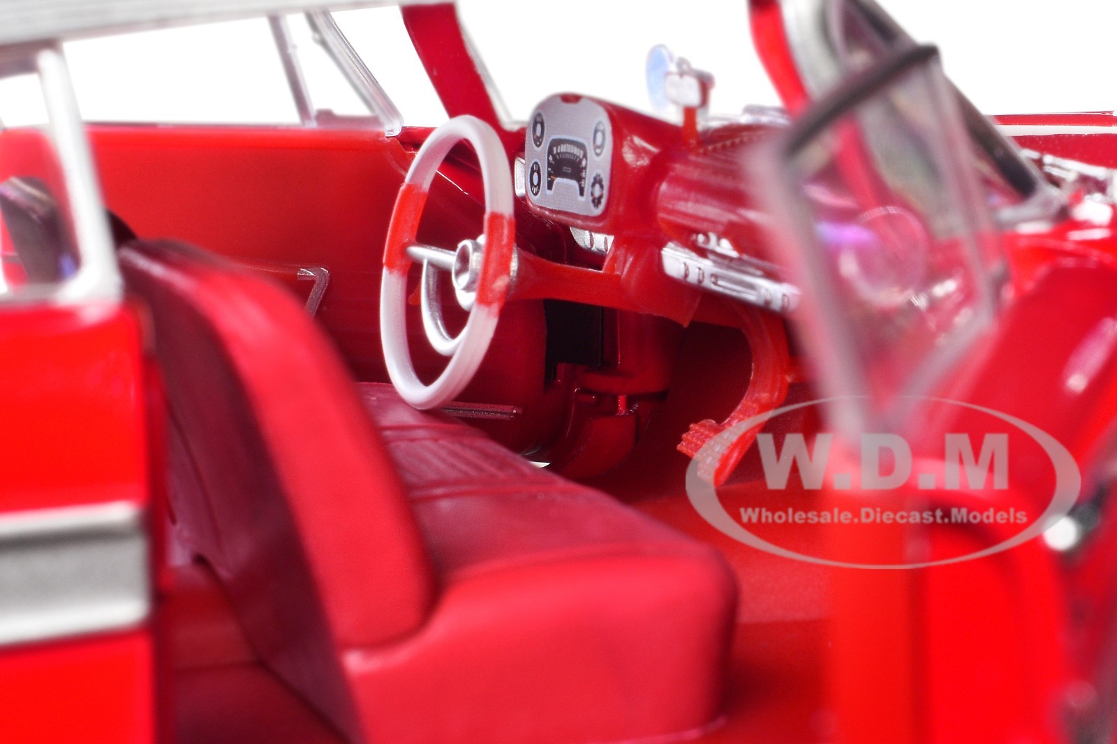 1958 PLYMOUTH FURY RED 1/24 DIECAST MODEL CAR BY GREENLIGHT 84222