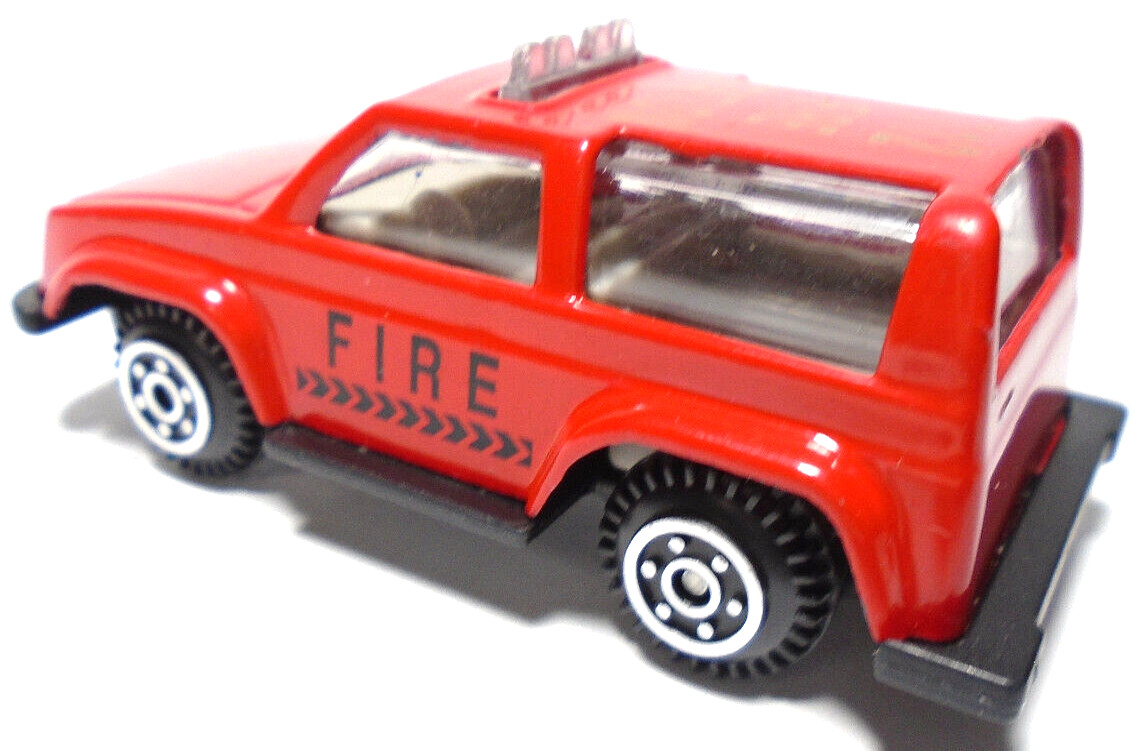 UNBRANDED #112 FIRE STATION 8009 RED 1:64 DIECAST 2 5/8″ TRUCK W/ GOLD – CHINA