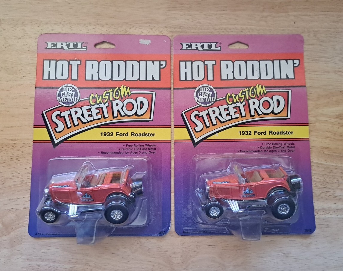 Lot Of 2 ERTL HOT RODDIN’ CUSTOM STREET RODS. #X681