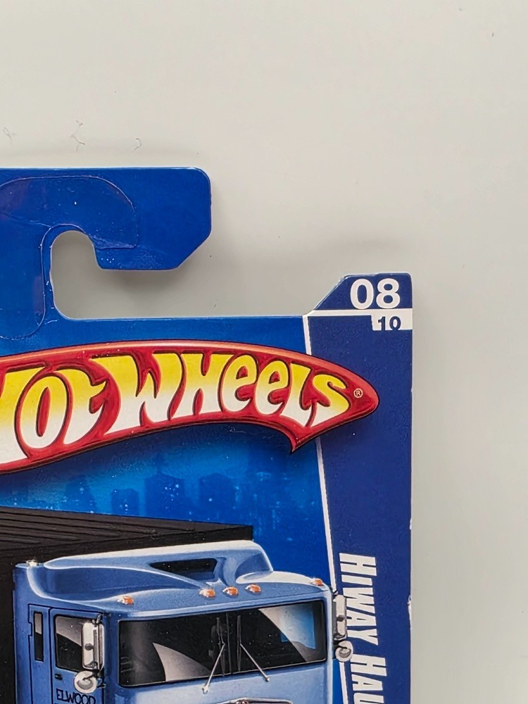 HOT WHEELS 2009 HW CITY WORKS 8/10 – HIWAY HAULER BLUE AND BLACK (WN) (TOTE 4)