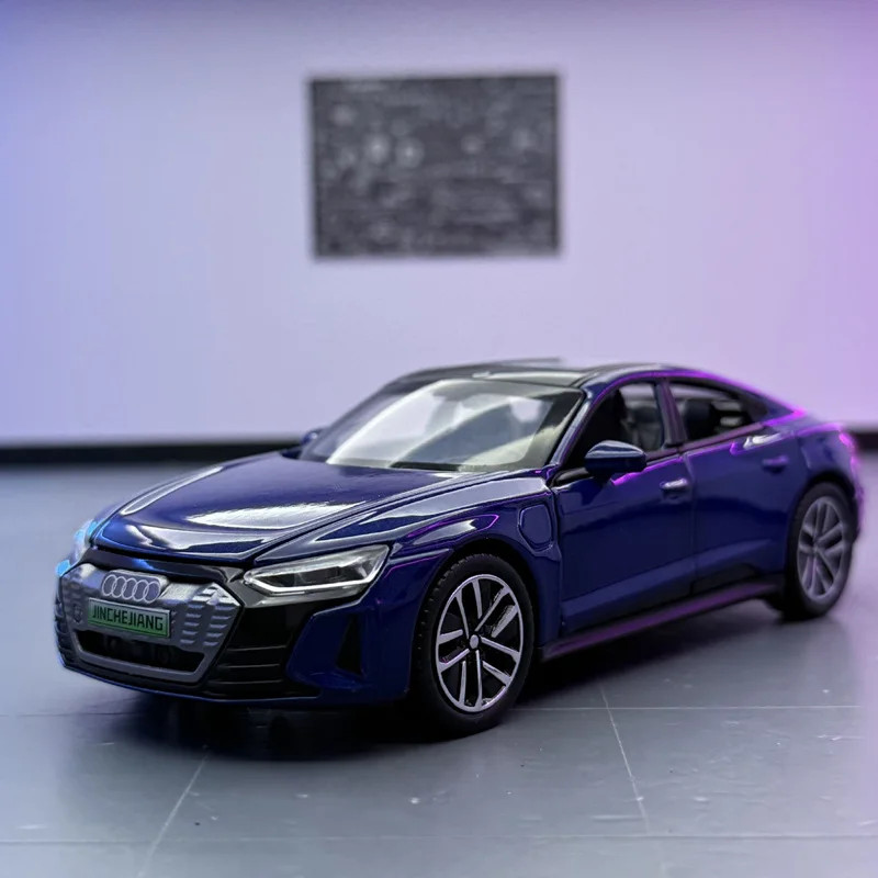 1:32 Audi RS E-Tron GT Alloy Car Model Diecast Metal Toy Sound Light Kids Gift