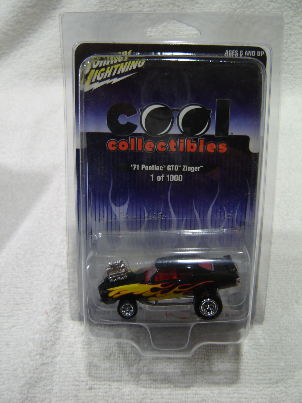 Johnny Lightning Cool Collectibles 1971 GTO Zinger 1/1000 W/PROTECH CAR CASE