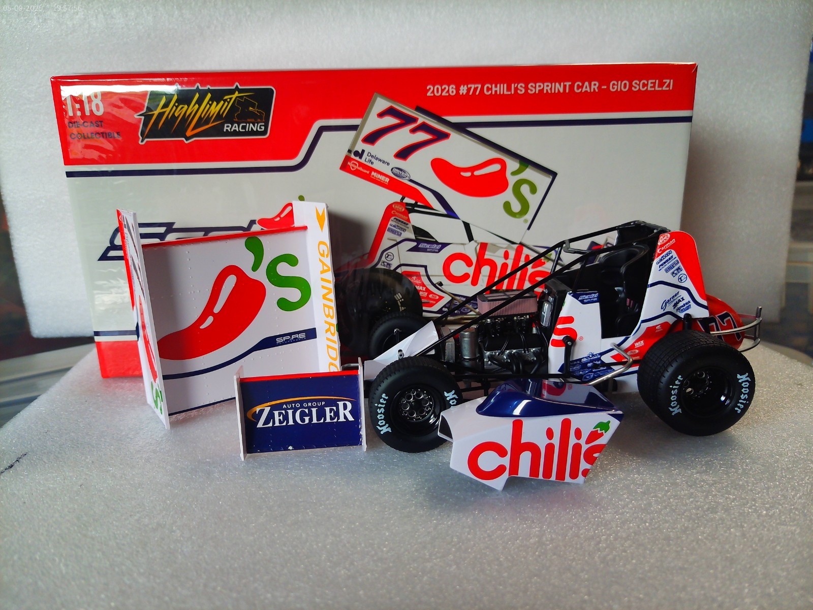 2026 GIO SCELZI CHILI’S STIRE GAINBRIDGE 1:18 ACME HIGH LIMIT RACE CAR A1826001