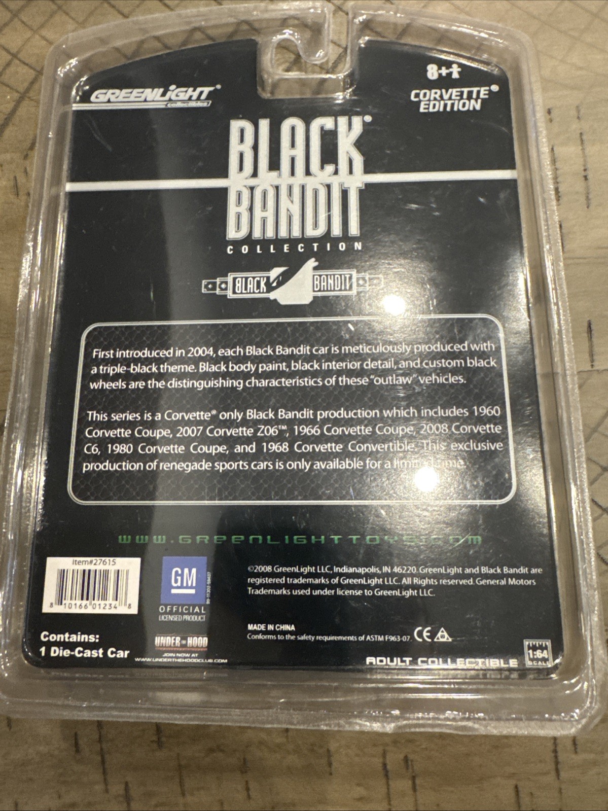 Greenlight Black Bandit Collection 2008 Chevrolet Corvette C6 Coupe a 1:64 scale
