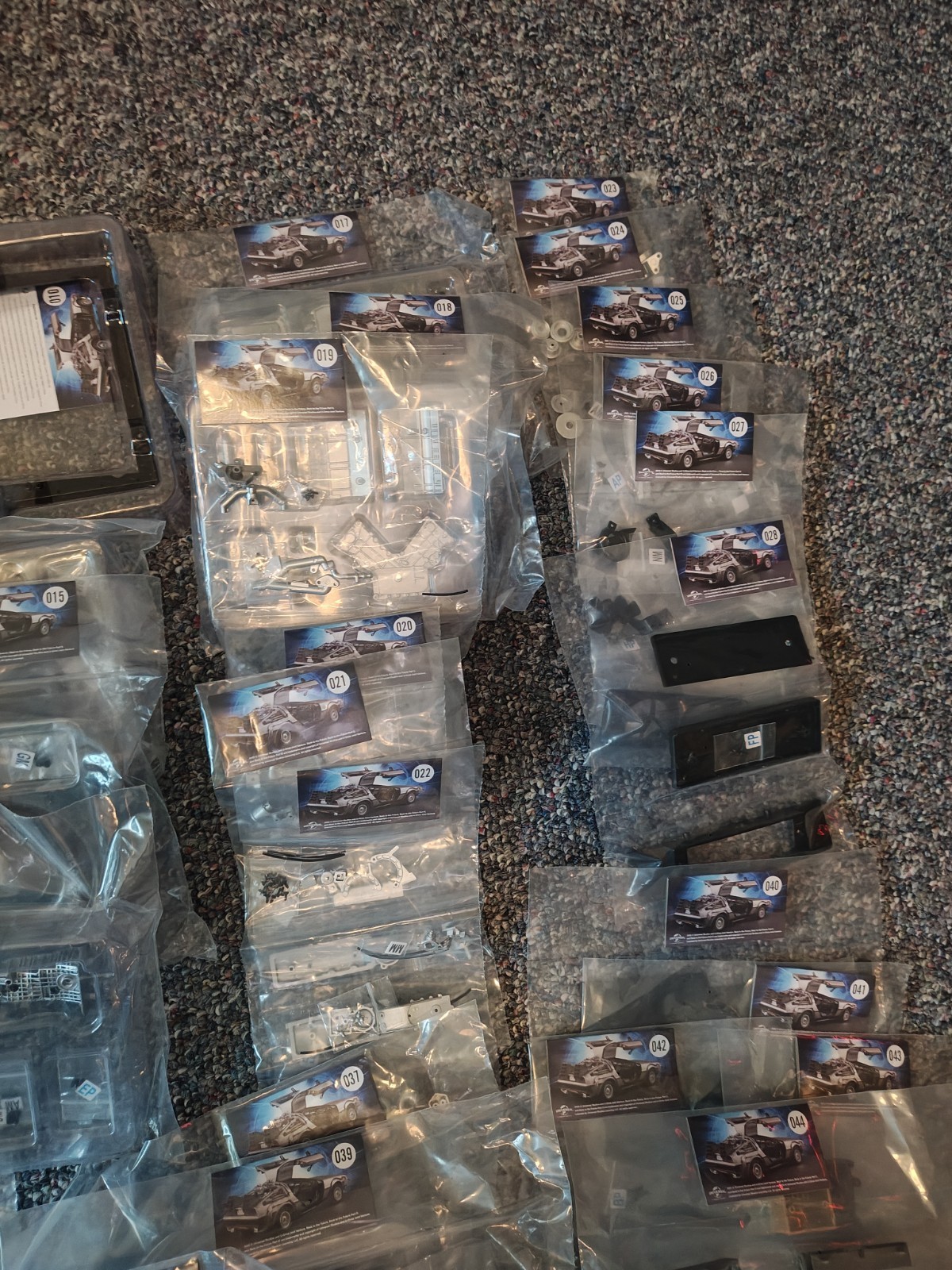 Eaglemoss 1:8 Scale Model Build The Delorean Issues 1-46