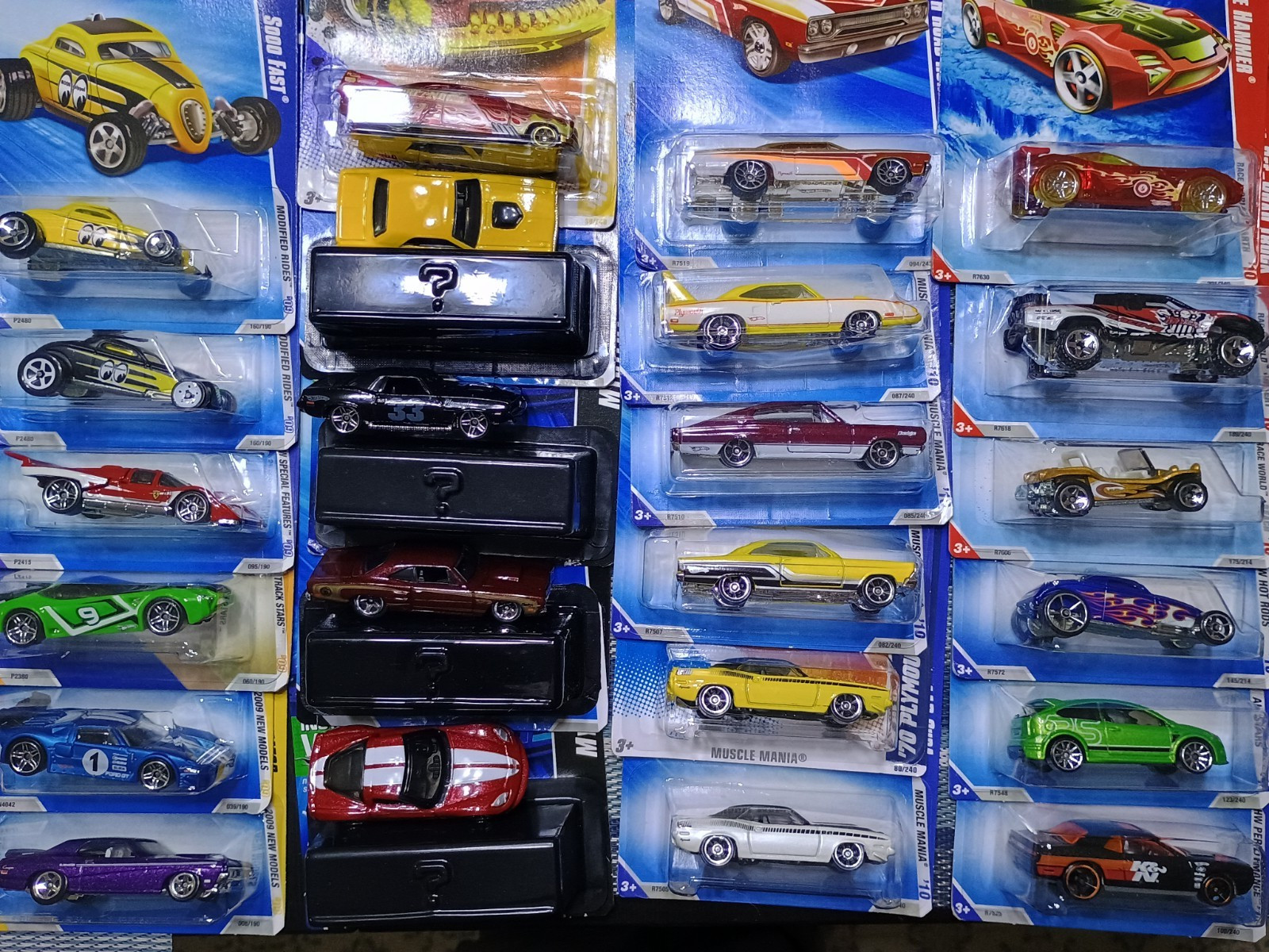 23 Cars Hot Wheels Lot Plymouth SuperBird, Road Runner, Cuda, Dodge Challenger