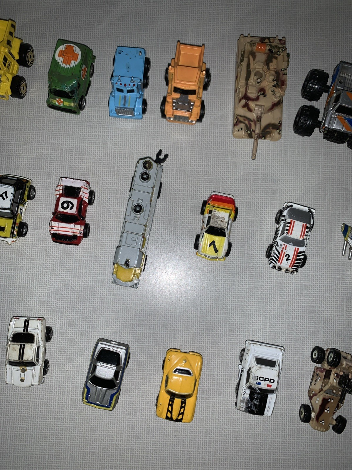 Vintage Lot of 29 Galoob Micro Machines Vehicles Cars Trucks Lot as shown