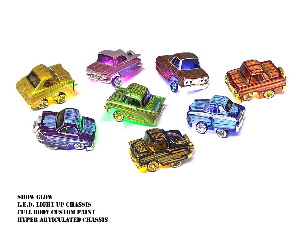 CarTuned 1:64 Lowriders SHOW GLOW Series 1 Assortment 8 Car Set, Factory Seal