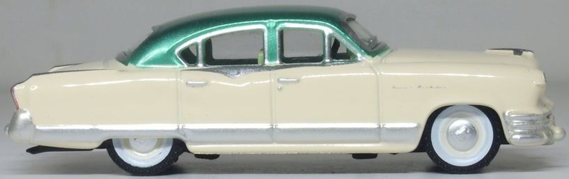 NEW RELEASE OXFORD Diecast 1/87 1953 Kaiser Manhattan 4dr. 87KM53001 Ivory/Grn