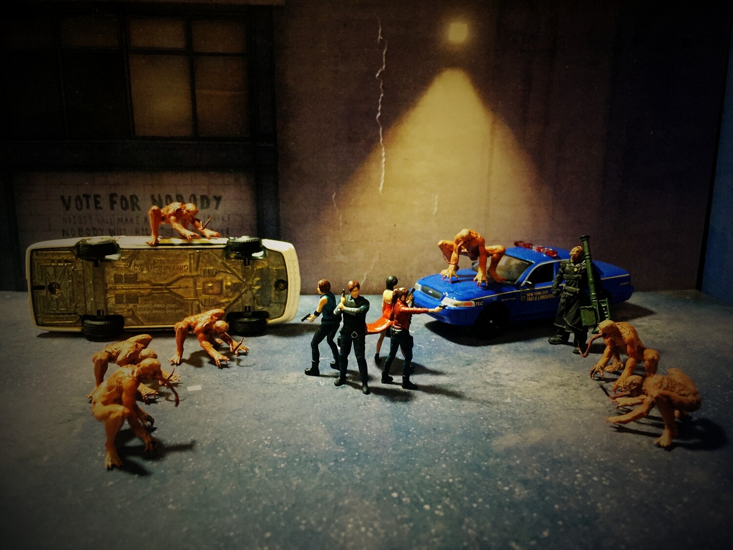 TOY 1/64 people Jill leon claire Tyrant Biohazard Resident Evil mini sand