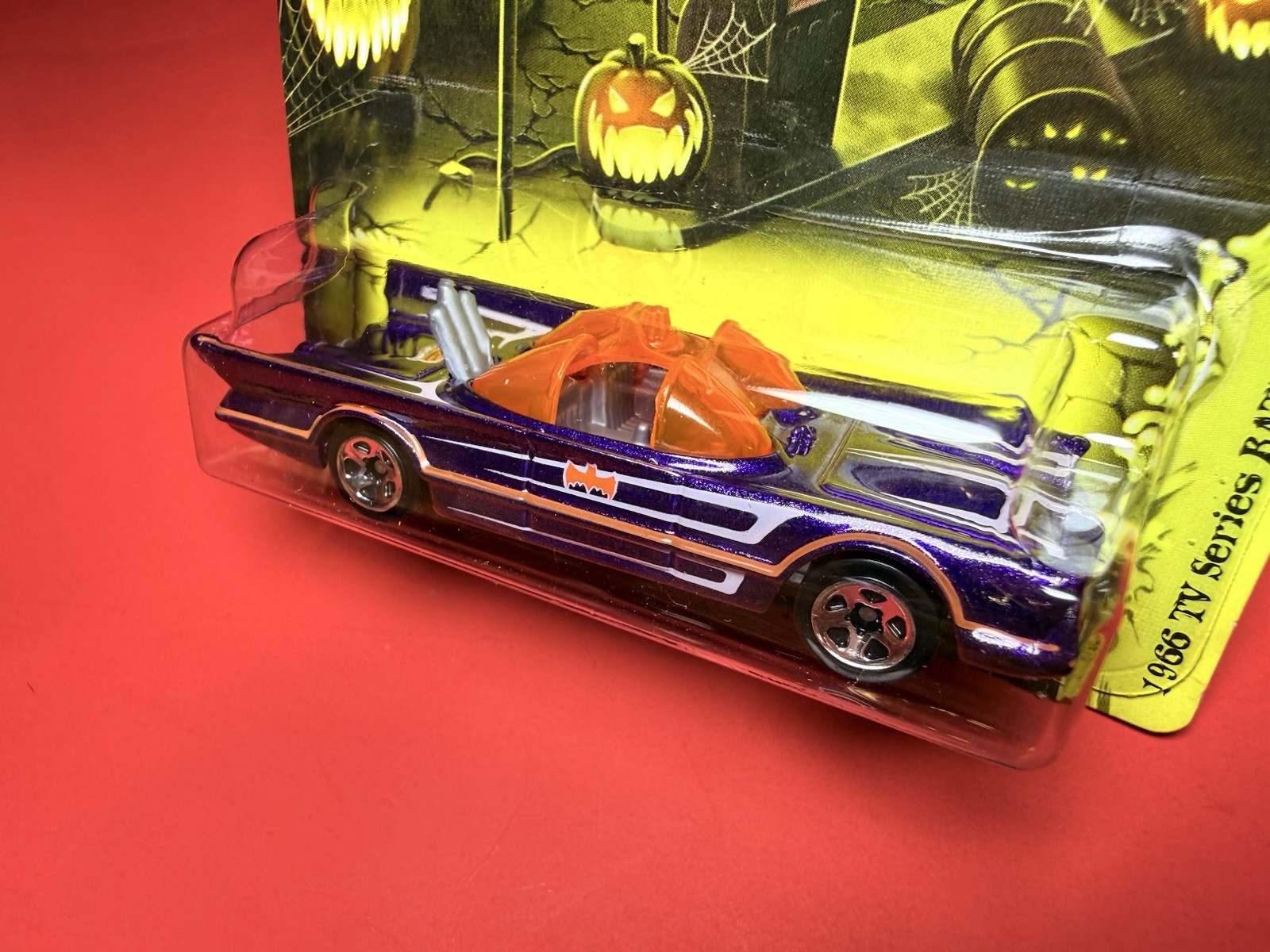 HOT WHEELS KROGER 2012 HAPPY HALLOWEEN 5 CAR SET BATMOBILE, GHOSTBUSTERS PLUS🔥