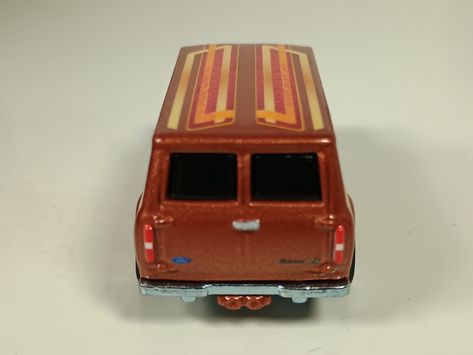 Ford Transit SuperVan Hot Wheels 2024 Boulevard Copper RR10SP 1:64 Loose