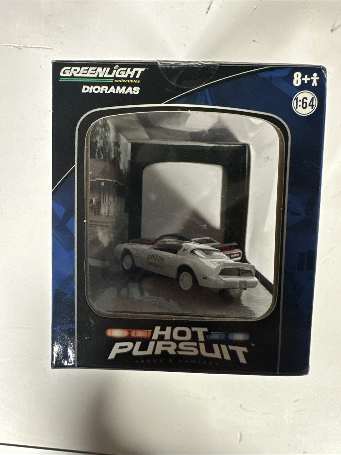 Greenlight Diorama Hot Pursuit Highway Pontiac, Trans Am And Dodge Charger 2012