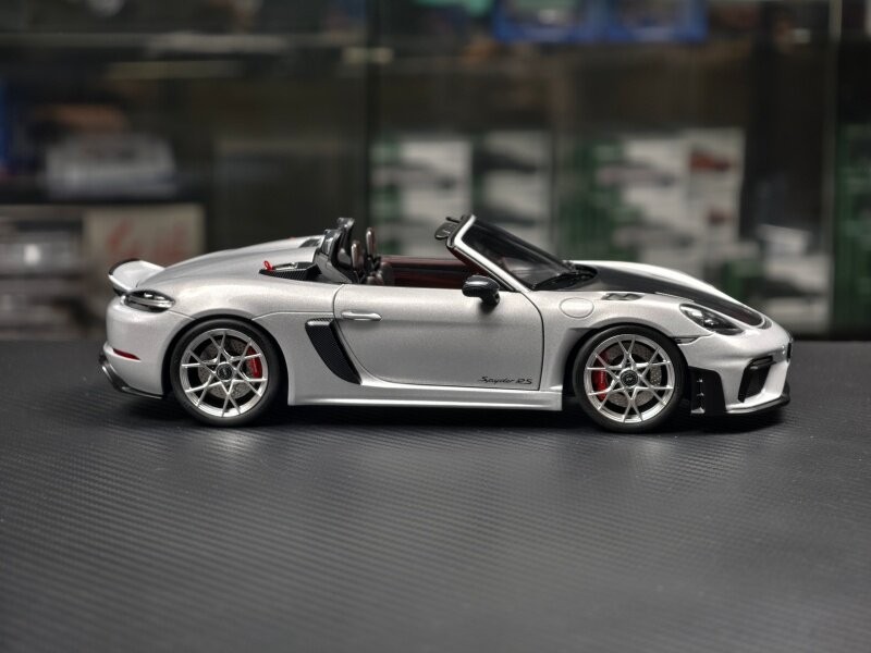 NOREV 1:18 Porsche 718 Spyder RS 2023 Convertible Car Model