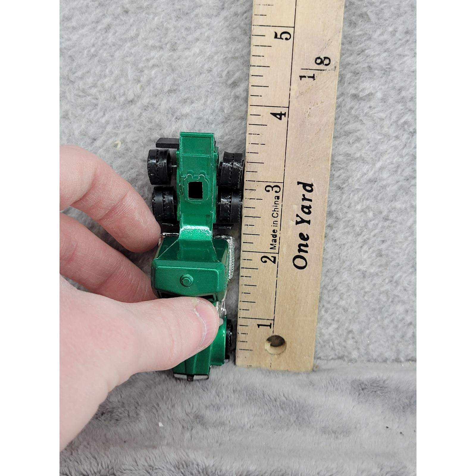 Green Diecast Semi Truck Cab Tractor Trailer 3 Inch S8231-8233 Made in China