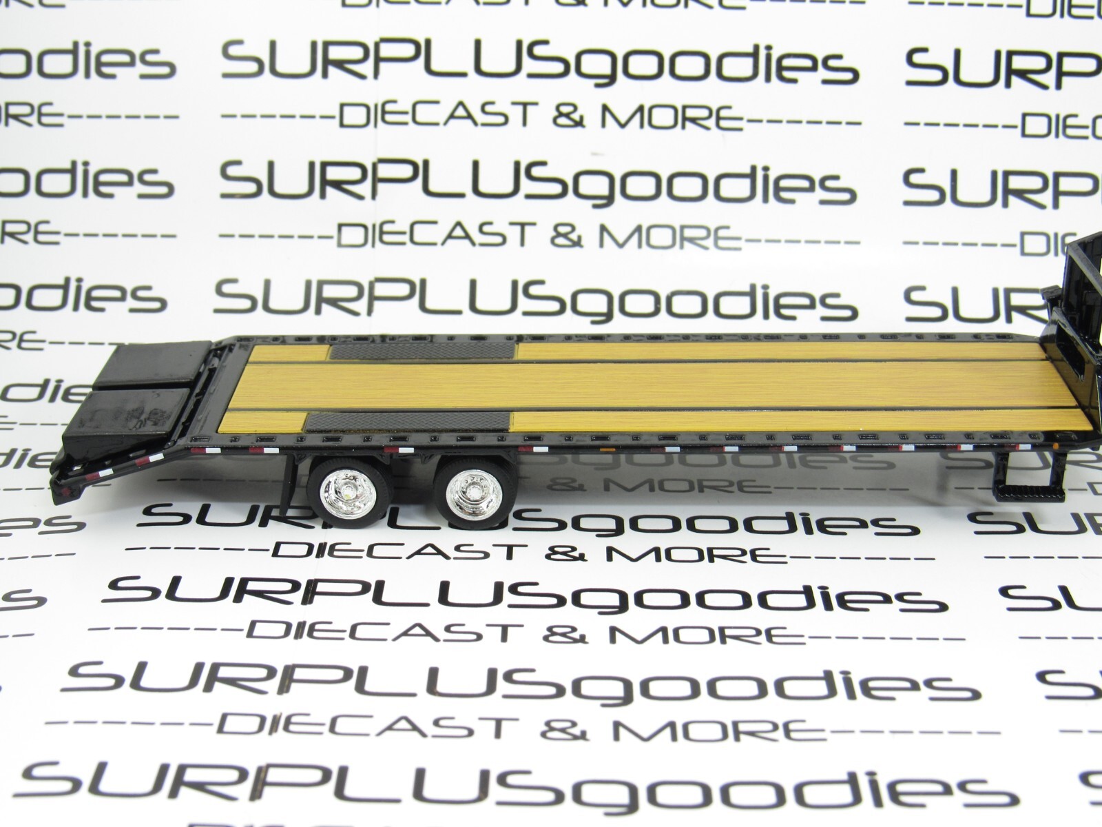 Greenlight Black 1981 DODGE RAM Power PROSPECTOR Pickup w/Gooseneck Trailer