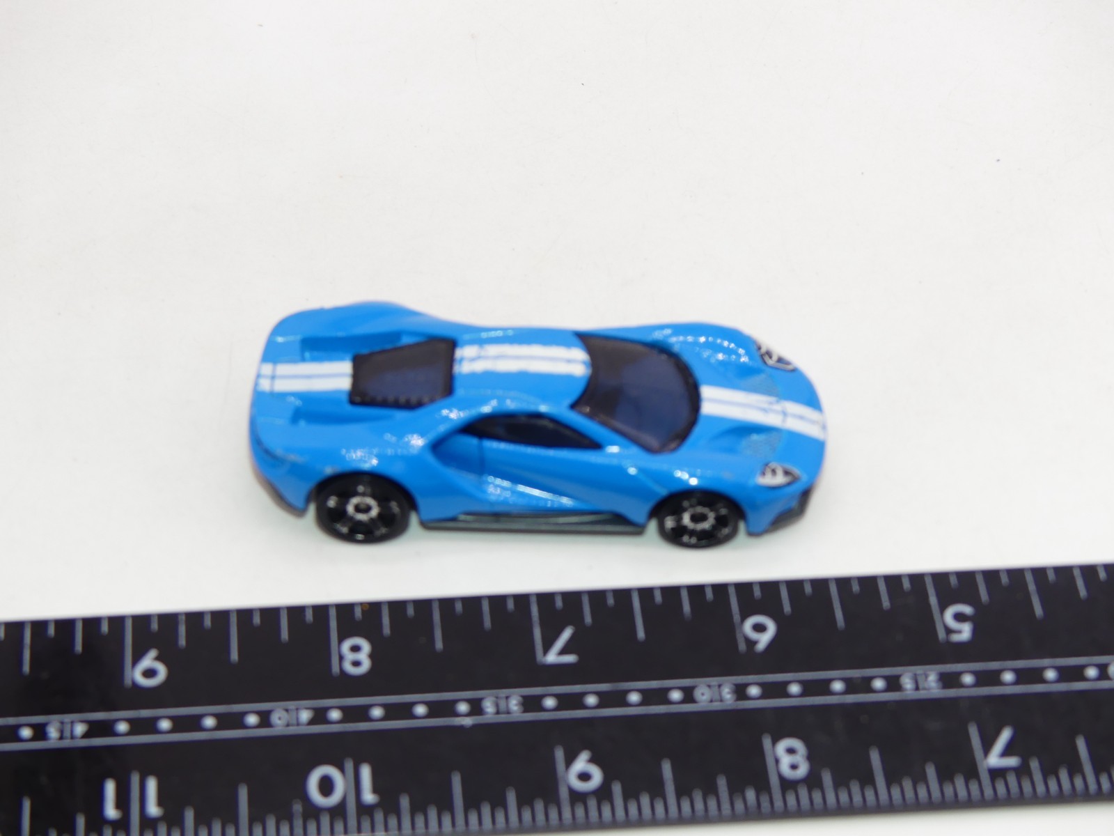 2017 Hot Wheels ‘17 Ford GT Diecast Car Light Blue White Racing Stripes