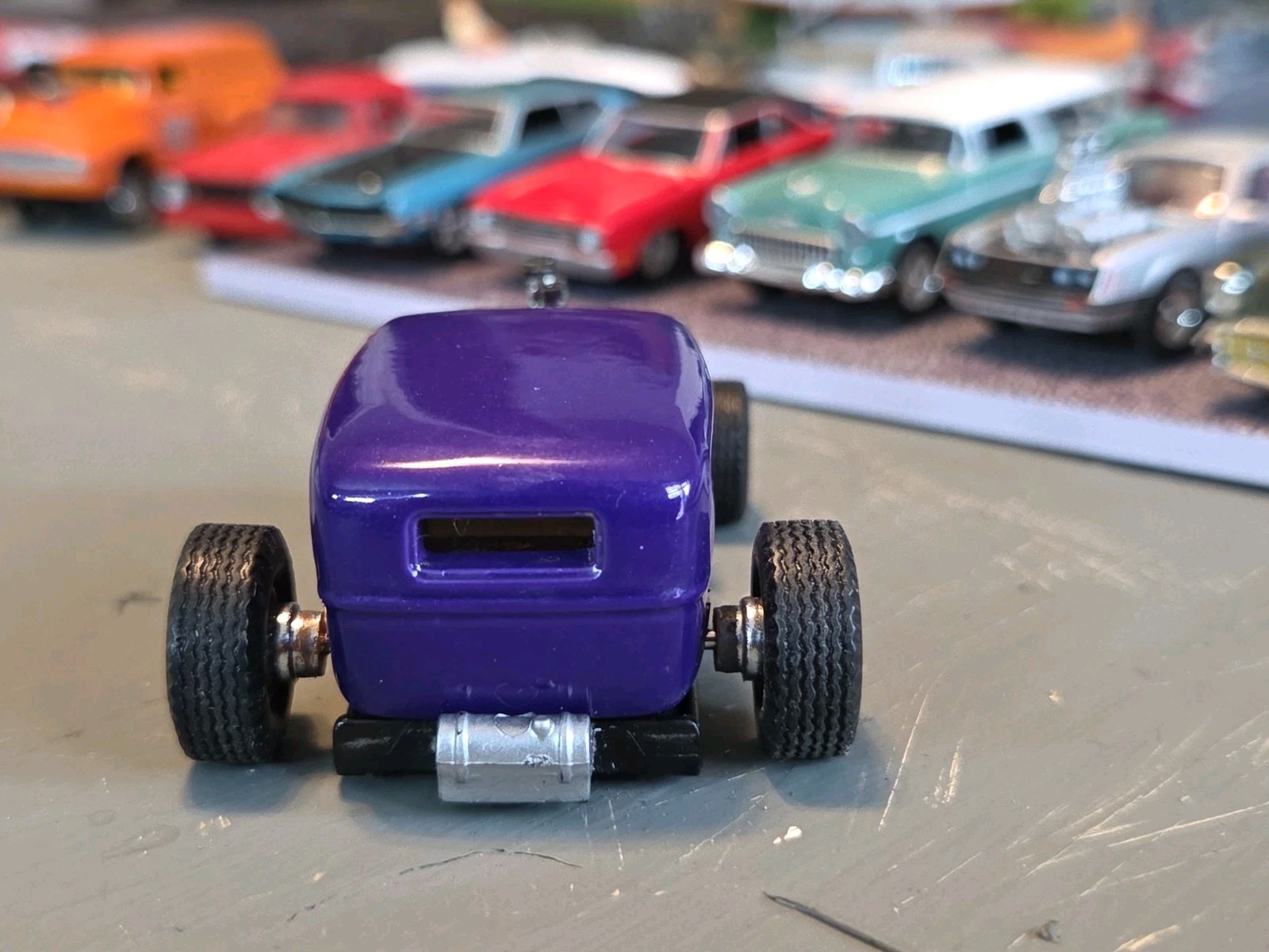 Custom 1:64 street Rat Rod lowered hot FORD chopped panel paddy wagon HotWheels