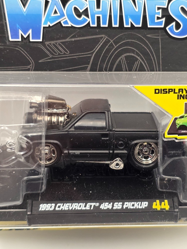 Muscle Machines 1993 Chevrolet 454 SS Pickup #44 By Maisto Matte Black (WN)