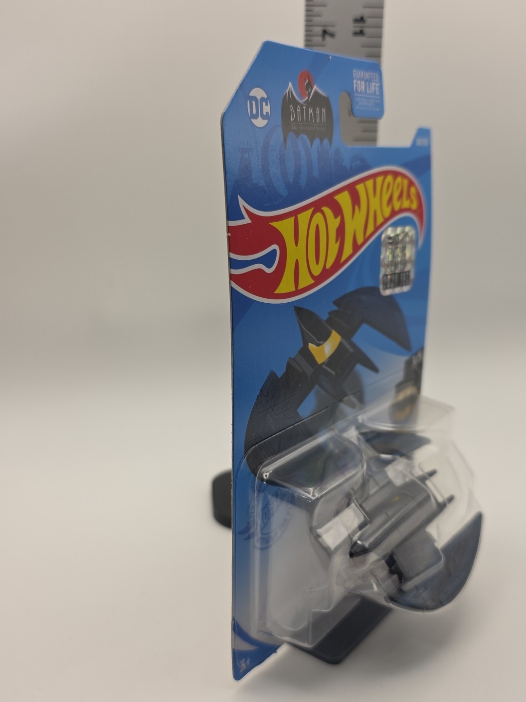 BATMAN BATPLANE FACTORY SEALED BLACK BLUE STRIPES HOT WHEELS 2021 #104 ANIMATED