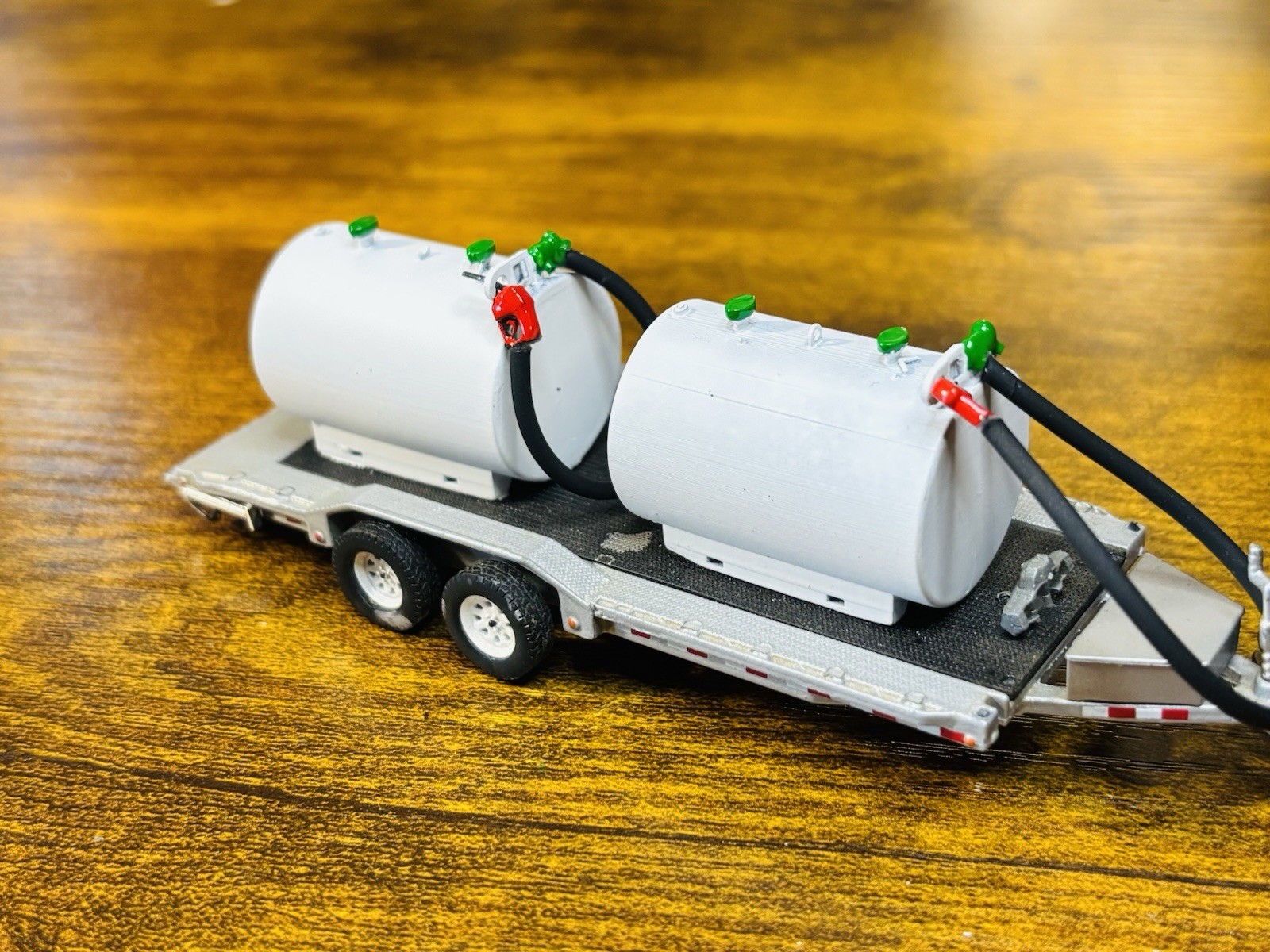 1/64 3D Printed Diesel Tanks 2x In A Pack Greenlight/M2/autoworld (No Trailer)