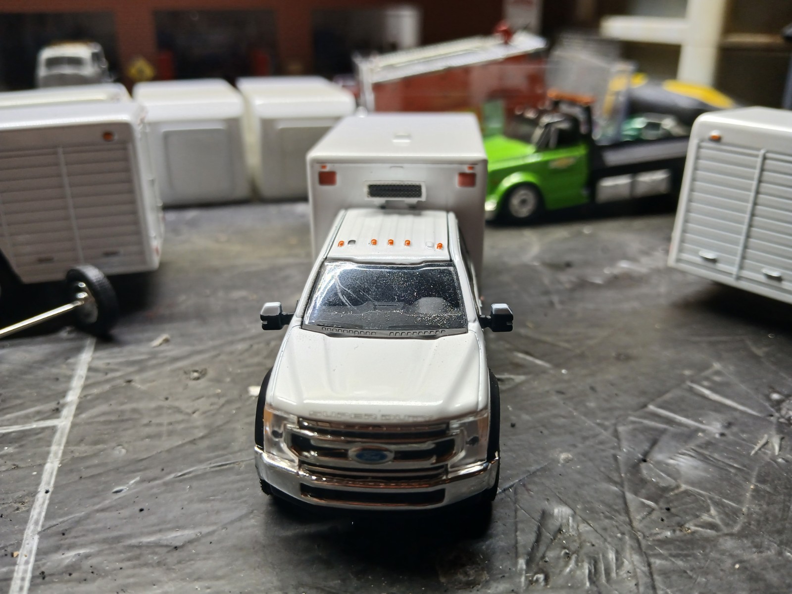 1/64 Custom Built FORD AMBULANCE Greenlight