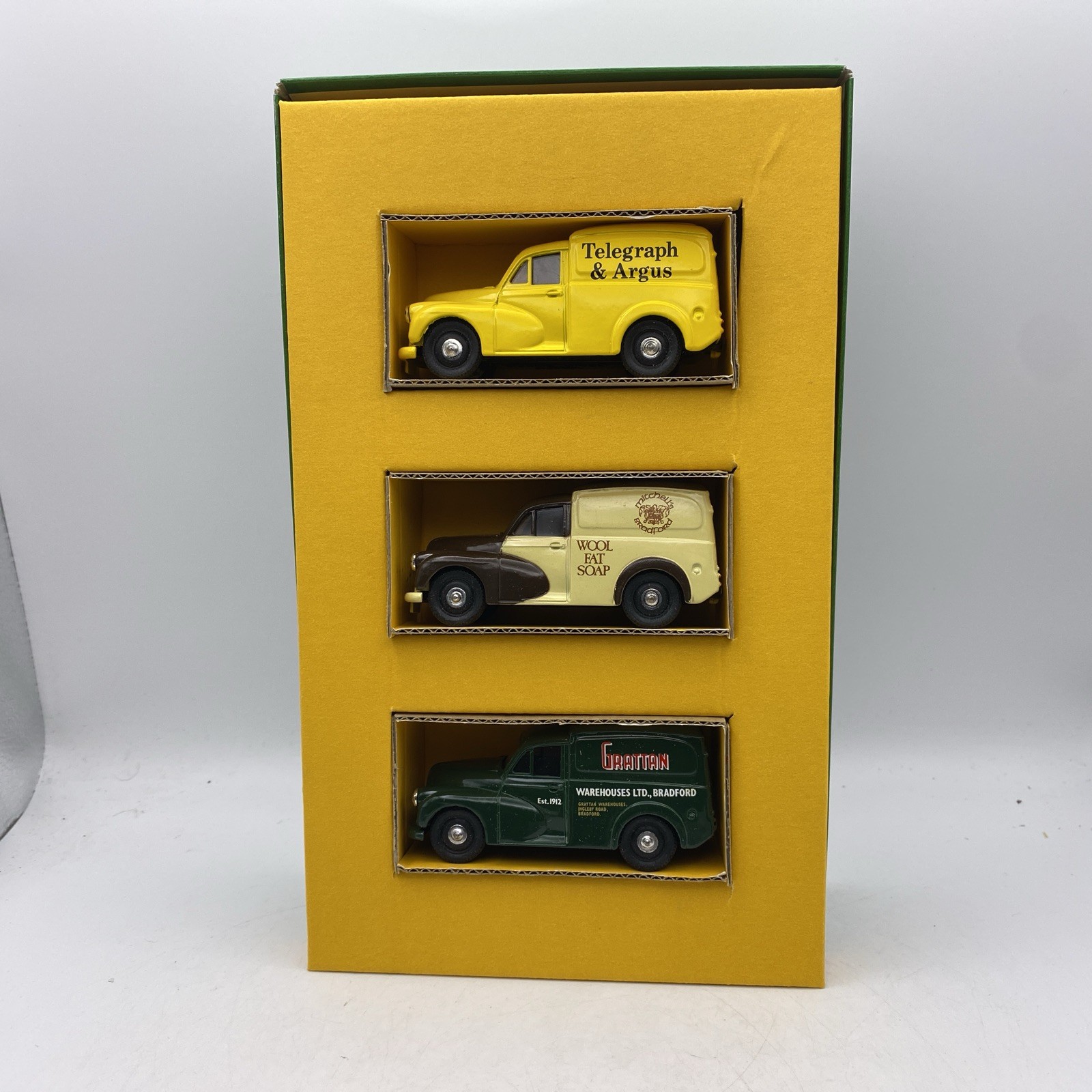Corgi C91 Morris Minor Van Set – Limited Edition – Boxed