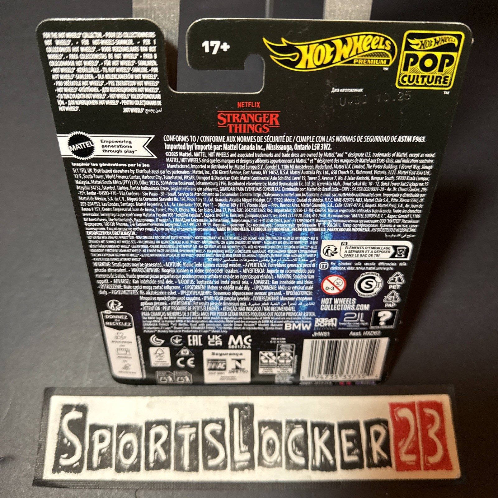 Hot Wheels Premium 2025 Pop Culture Stranger Things 1983 BMW 733i (2025) IN HAND
