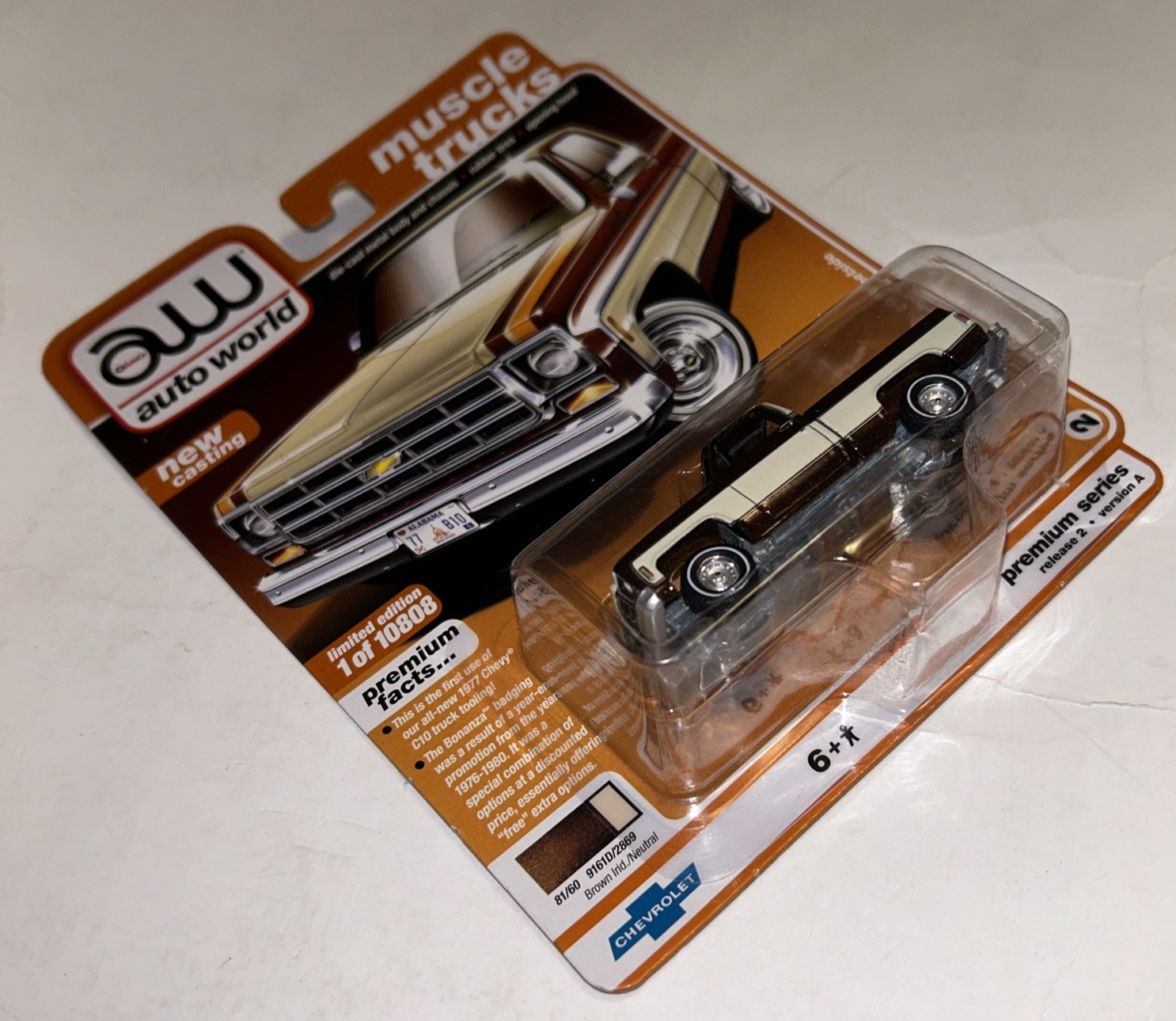 AUTO WORLD 1977 CHEVY BONANZA C10 FLEETSIDE 2020 Brand New