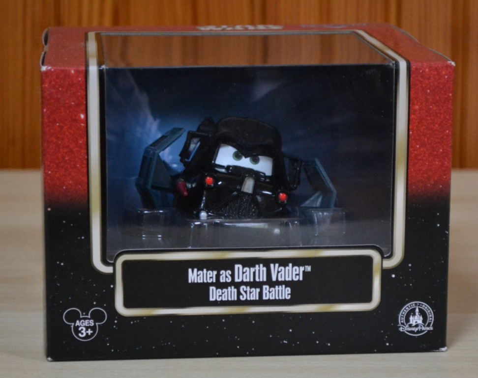 Disney Cars Park Exclusive 1:55 Star Wars Mater as Darth Vader Death Star Battle