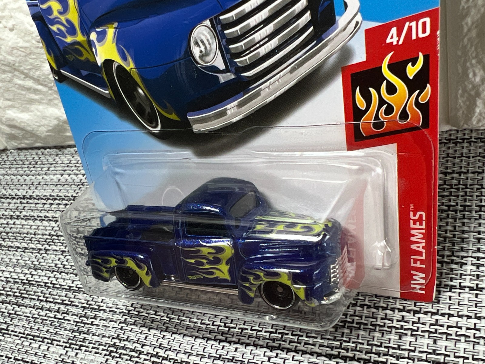 Hot Wheels HW Flames 4/10 ’49 Ford F1 266/365 Blue