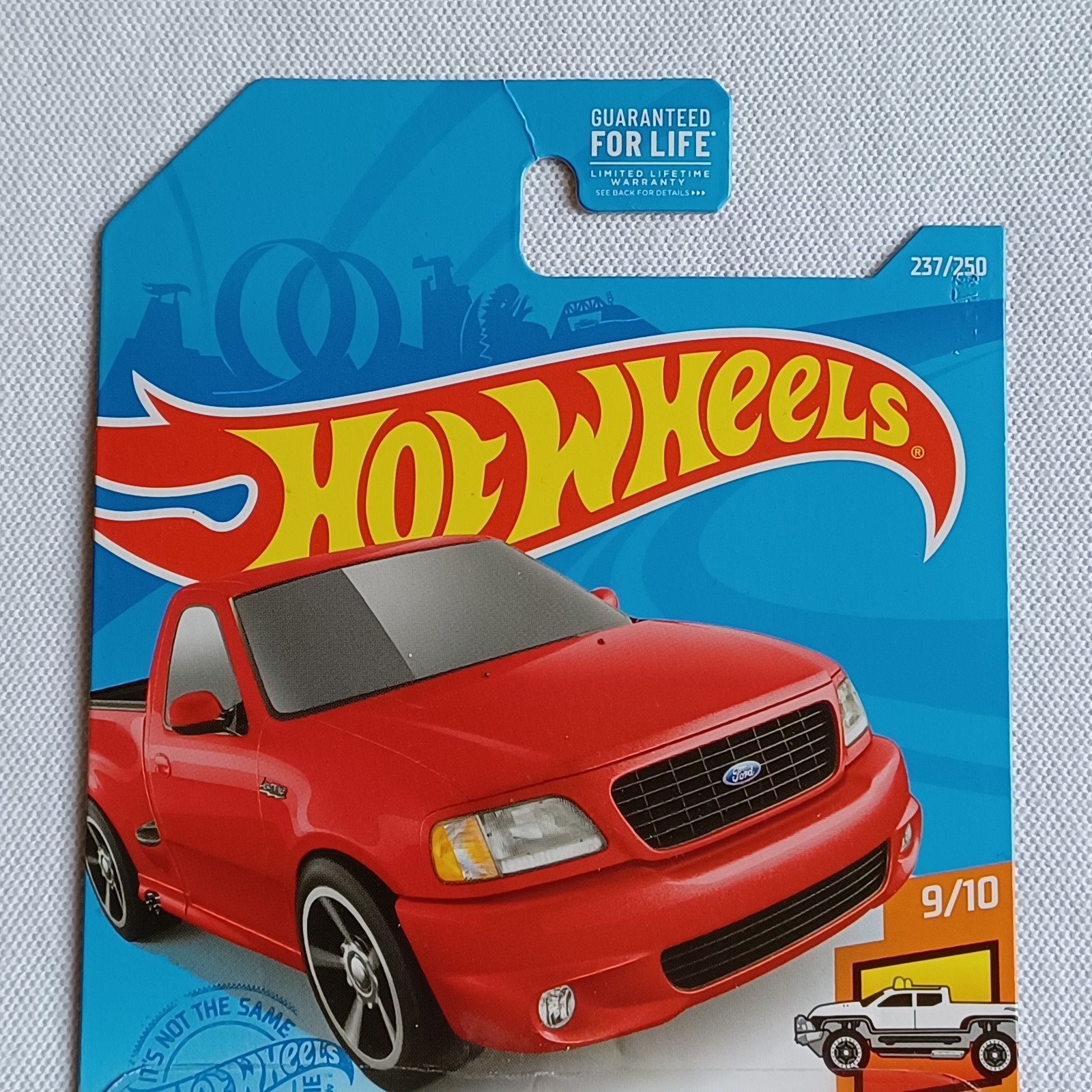 2021 HOT WHEELS *HW HOT TRUCKS* *’99 FORD F-150 SVT LIGHTNING* *VERY RARE*