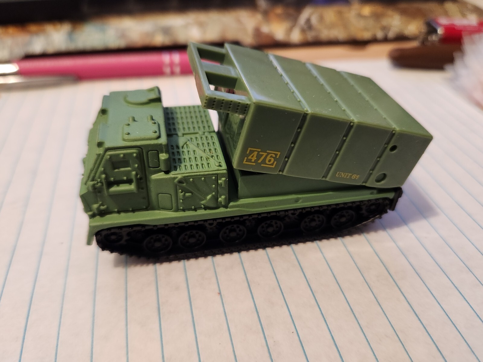 hot wheels/matchbox MILITARY (BOX #93) tanks jeep trucks helicopters