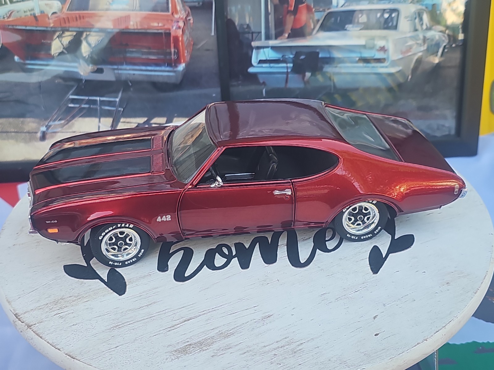ERTL American Muscle 2 GRAND Series Diecast 1969 Olds 442 W-30 Red W/ Black 1/18