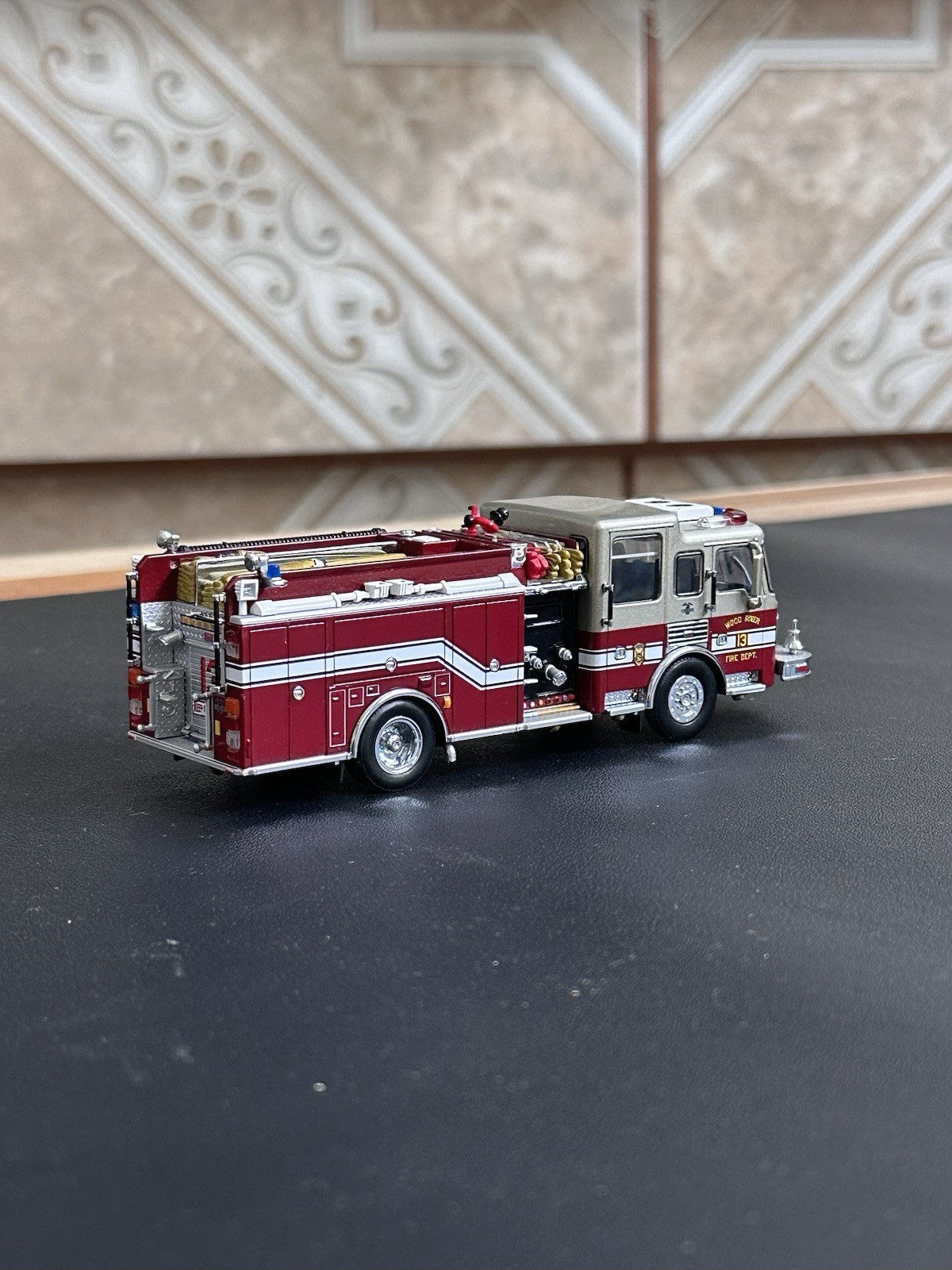 1/64 Code 3- American La France- ALF. Wood River FD- Engine 13
