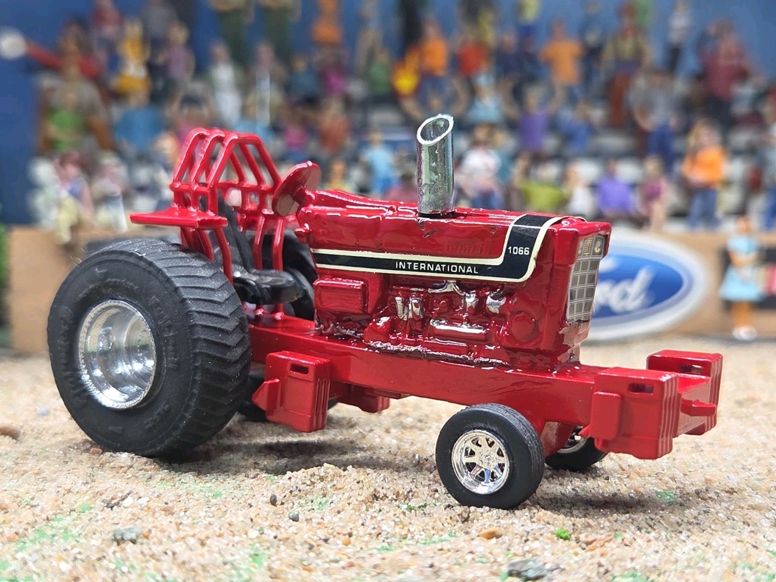 CASE IH International1:64 CUSTOM built TRACTOR pulling PULLER HOT ROD ertl Farm