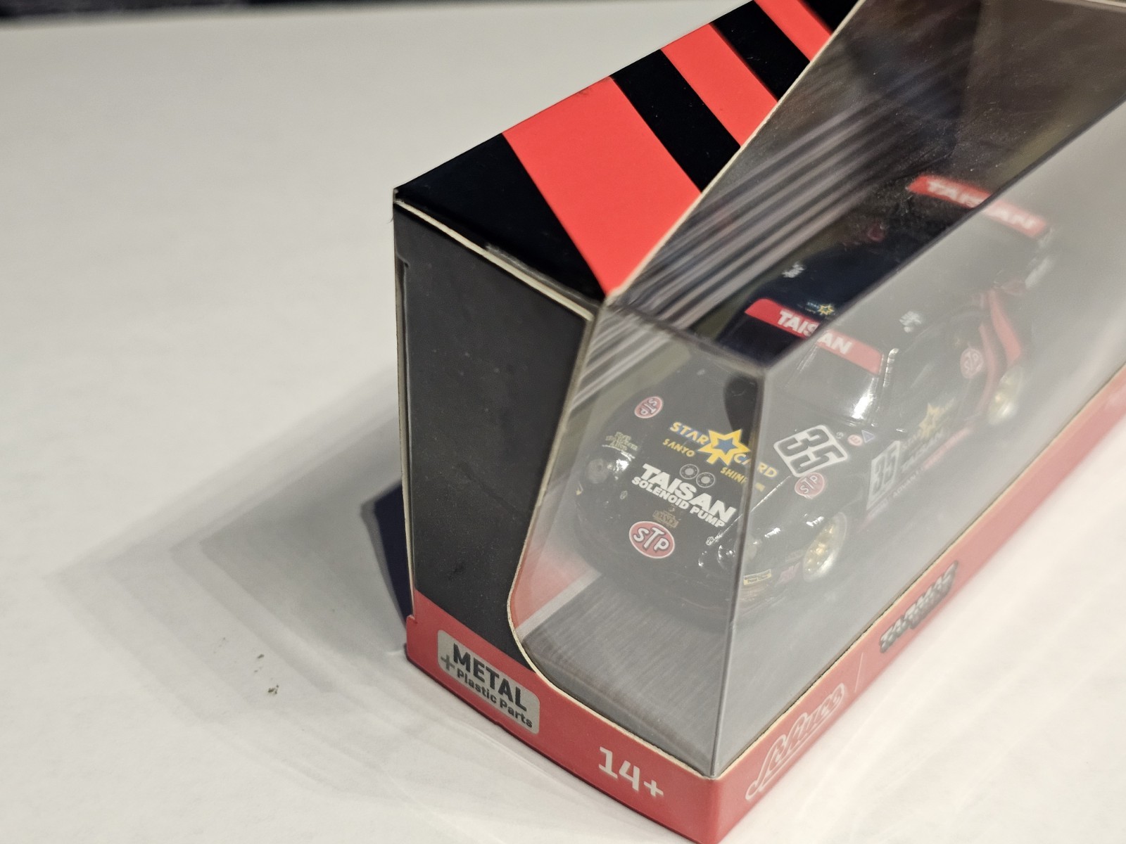Tarmac Works 1:64 911 (993) GT2 JGTC Taisan Starcard #35 Diecast Model Car
