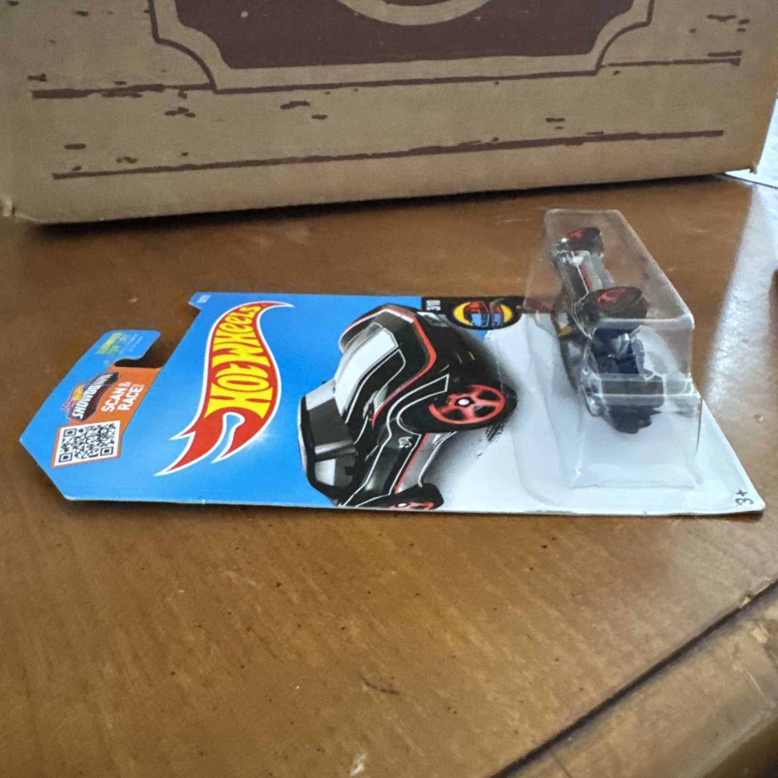 (2) Hotwheels 76 Greenwood Corvette / Corvette Stingray HW Mild To Wild