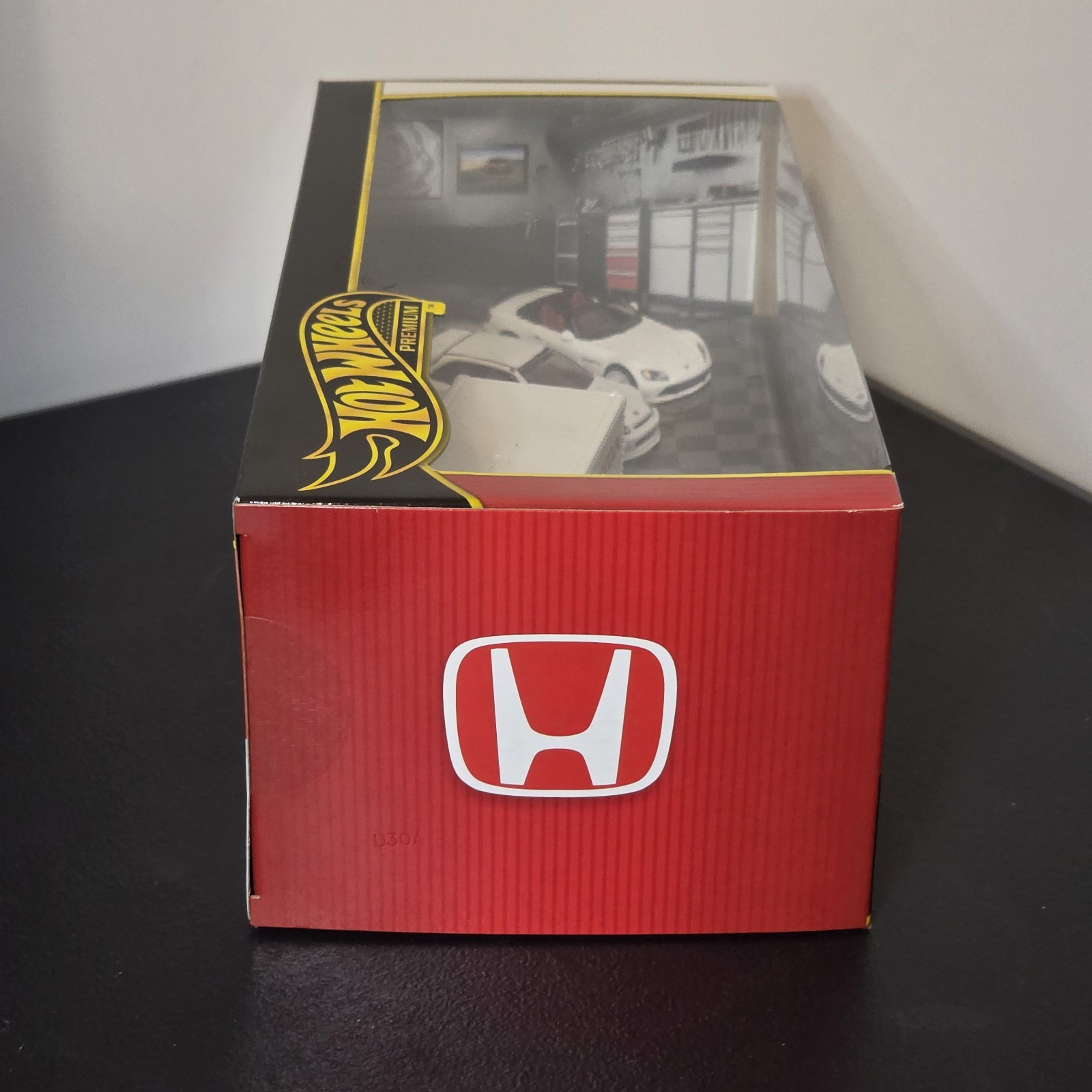 Hot Wheels 2025 Premium Collector Diorama Honda Set Civic Type-R, NSX-R, S2000