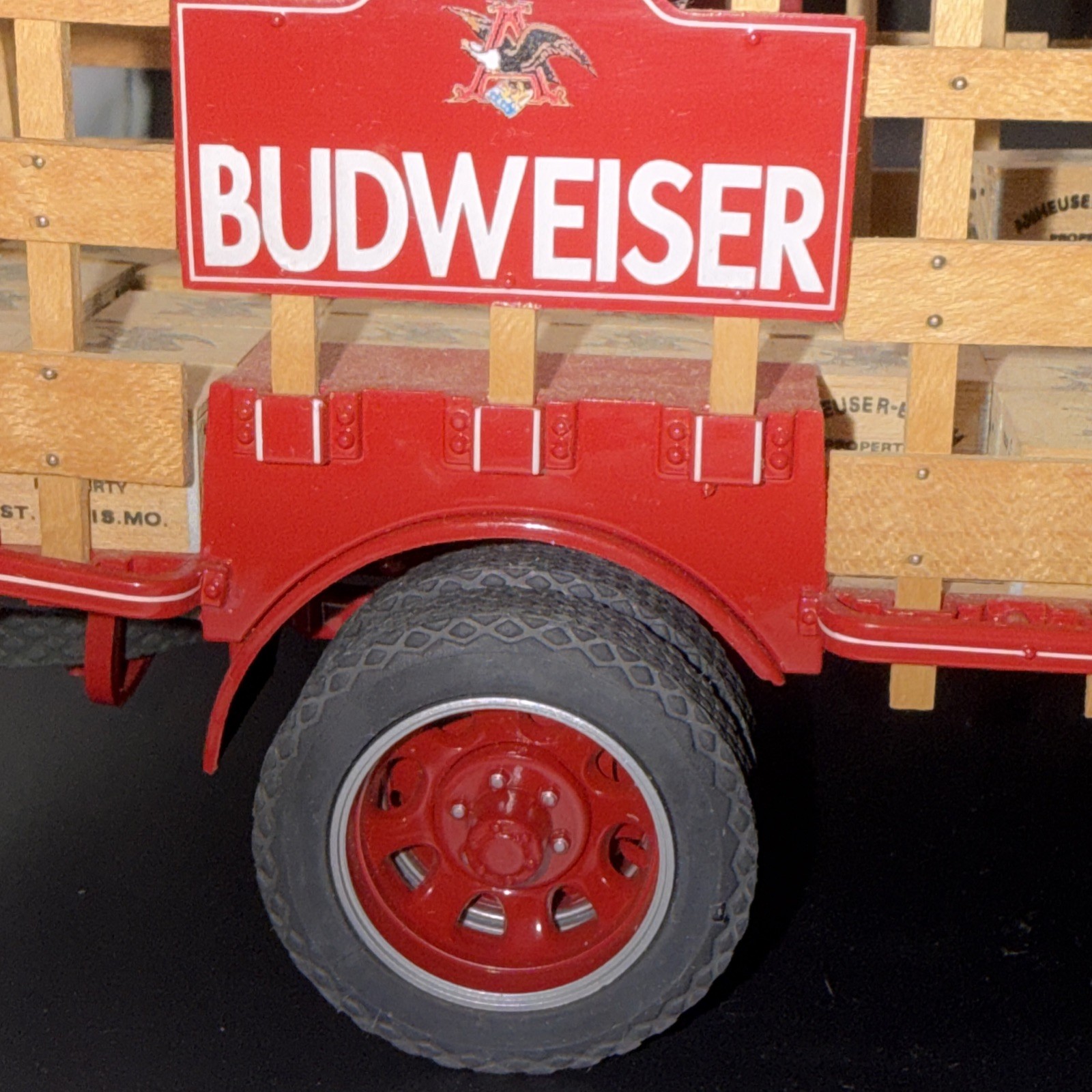 Danbury Mint 1933 Budweiser Delivery Diecast Truck Red 1/24 Anheuser-Busch