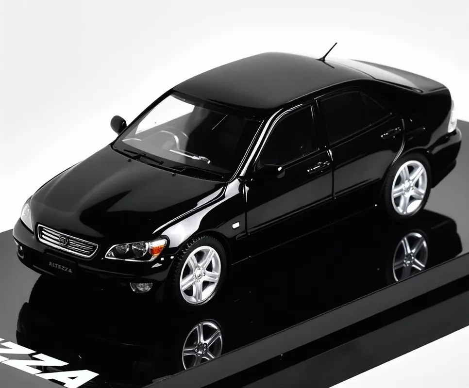 Hobby Japan 1:64 Black Altezza RS200 Sedan Sports Model Diecast Metal Car