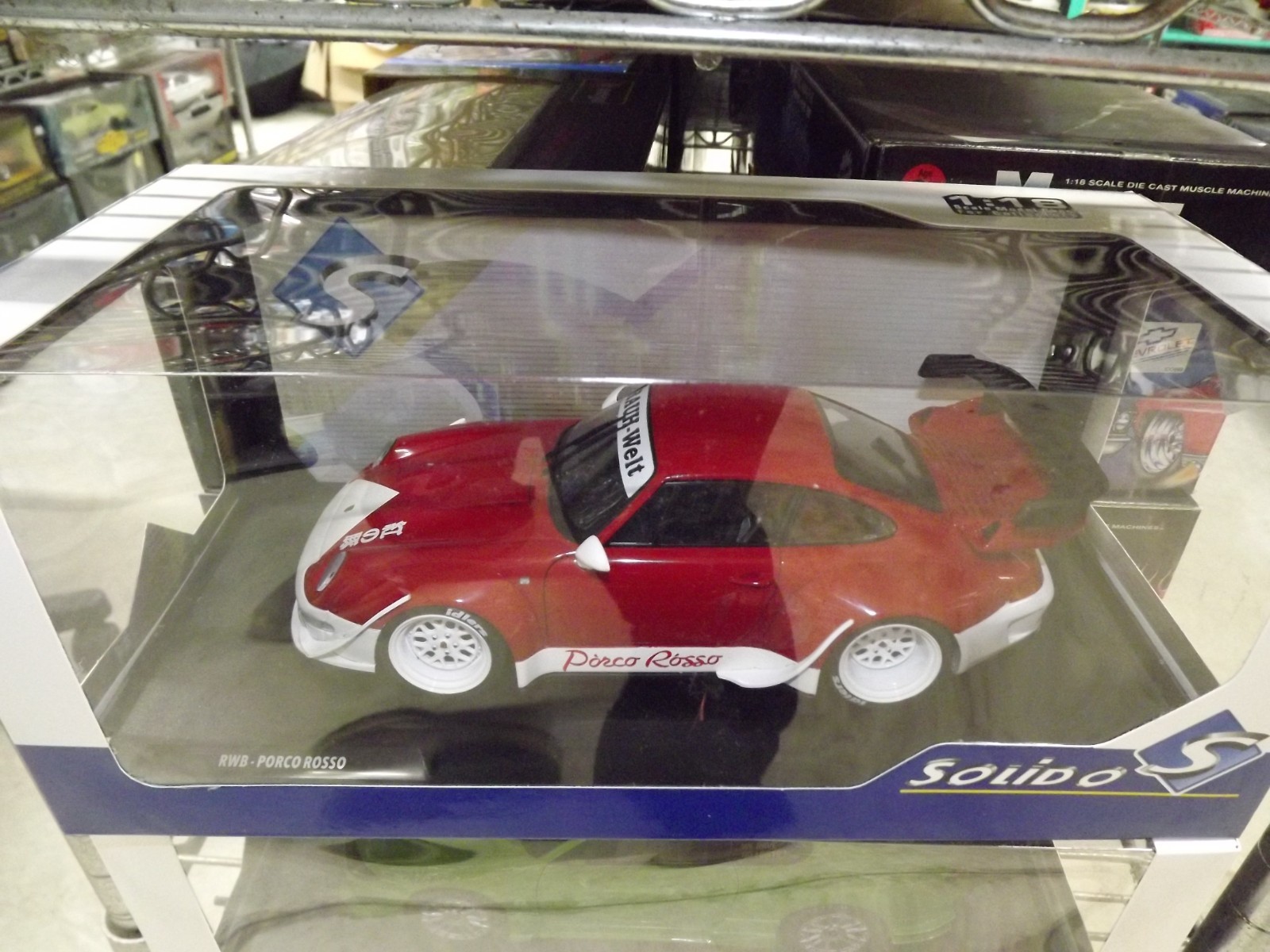 Solido 1/18 Porsche RWB red & white Porco Rosso NIB